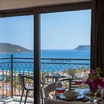 Aparthotel Lobelya Kas