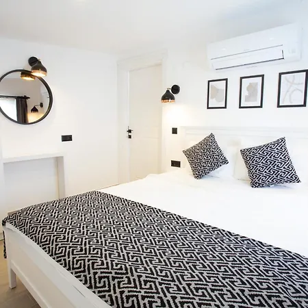 Hotel apartamentowy Lobelya