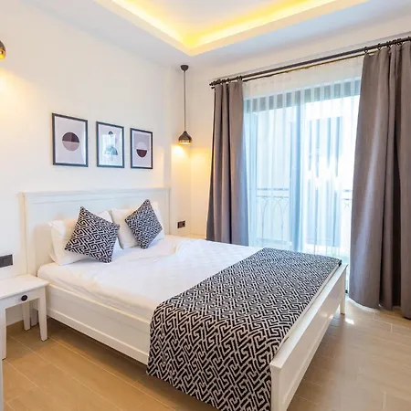 Lobelya Ξενοδοχείο με διαμερίσματα 4*