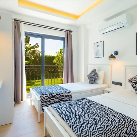 Lobelya Aparthotel